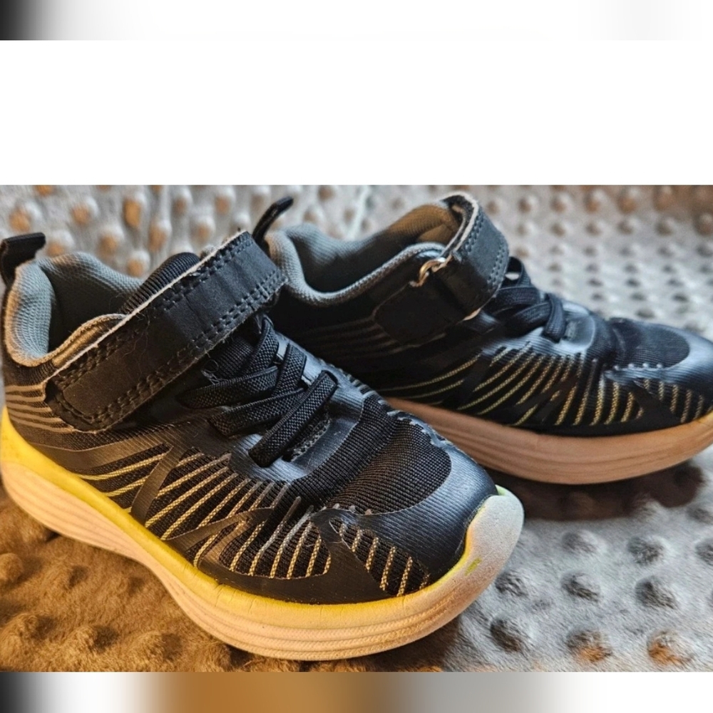 Primark Black Toddler Tennis Shoes Size 12 Pre-owned Good Condition